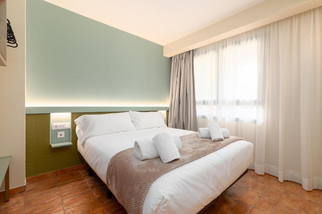 Apartamentos Las Ciencias H Valencia Ngoại thất bức ảnh