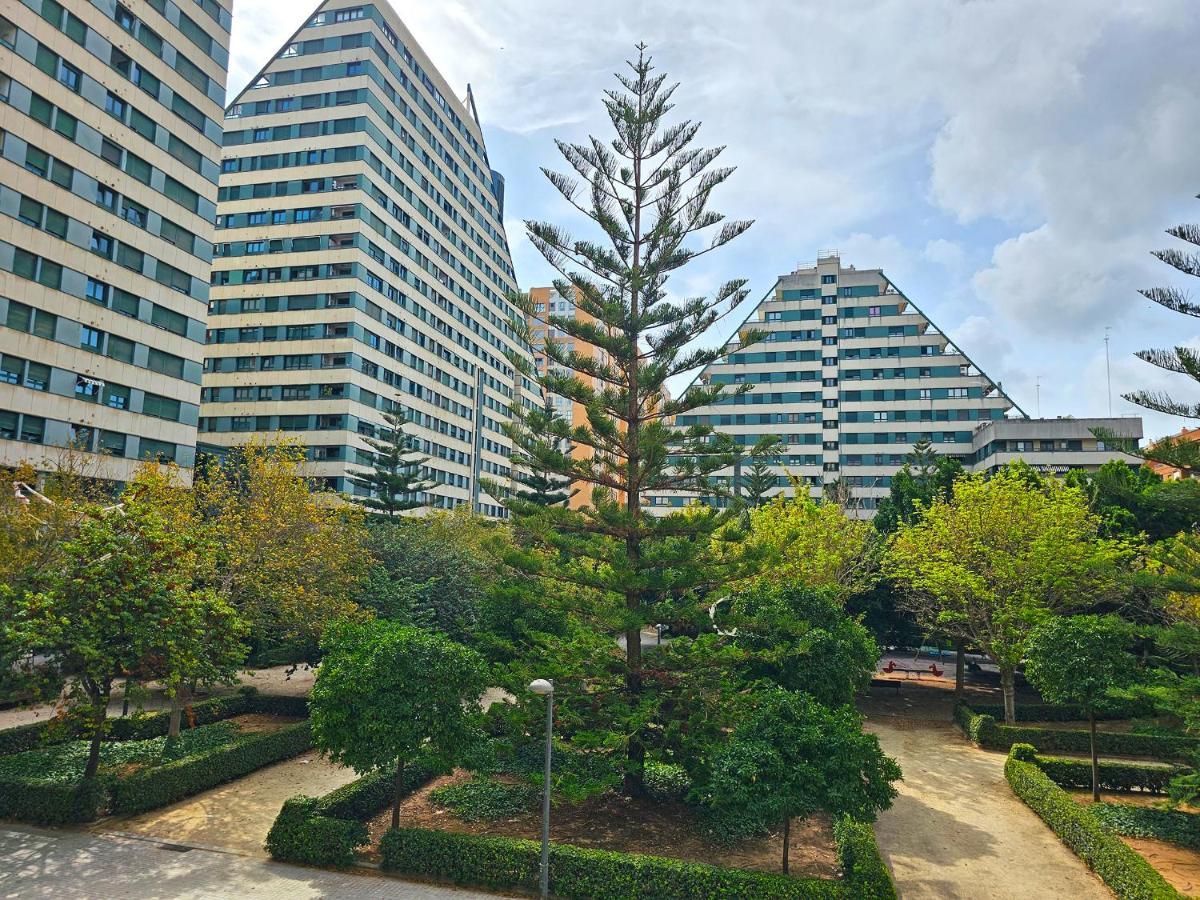 Apartamentos Las Ciencias H Valencia Ngoại thất bức ảnh